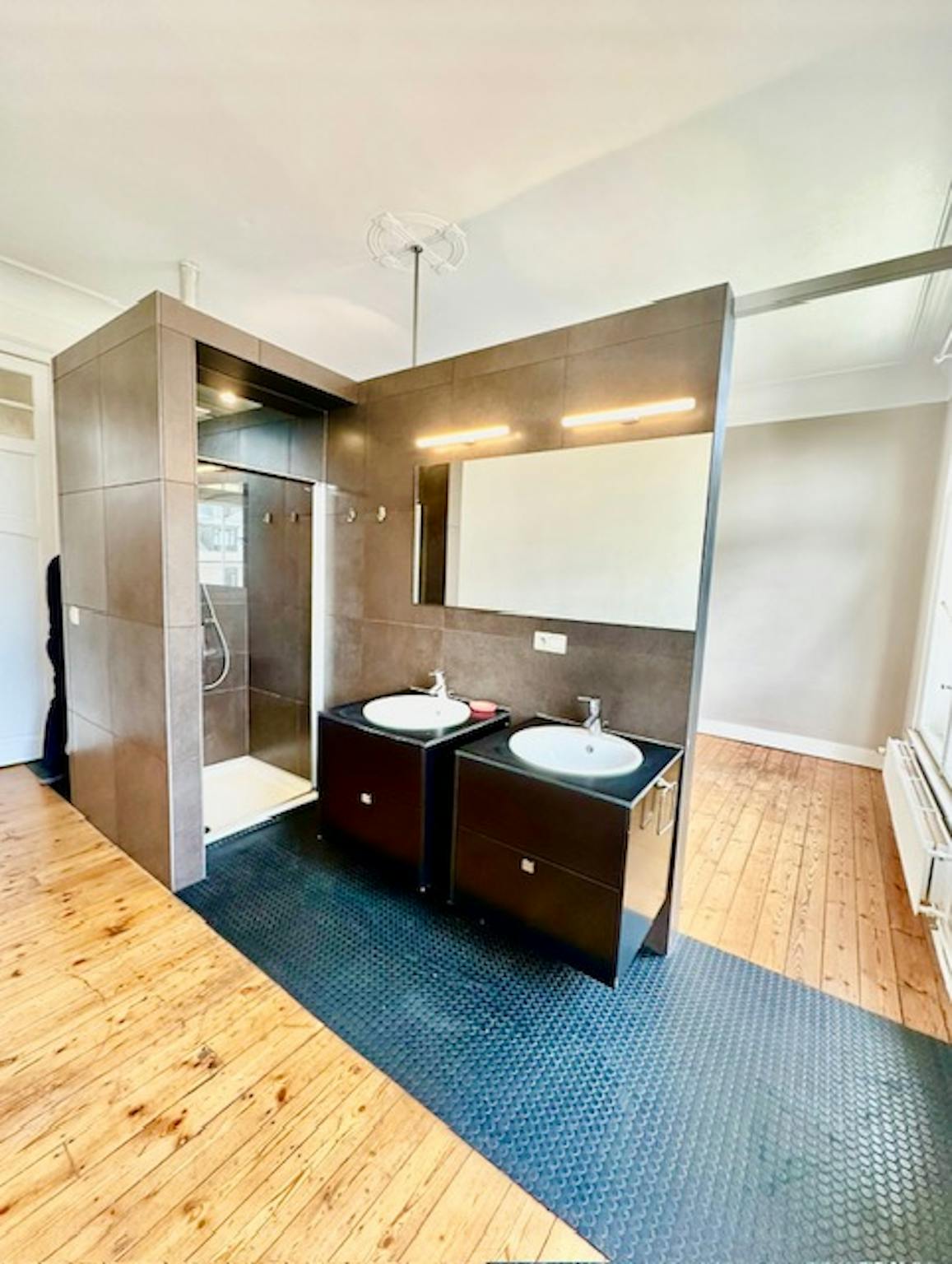 Appartement à louer à Uccle 1180 750.00€ 1 chambres 500.00m² - annonce 666435