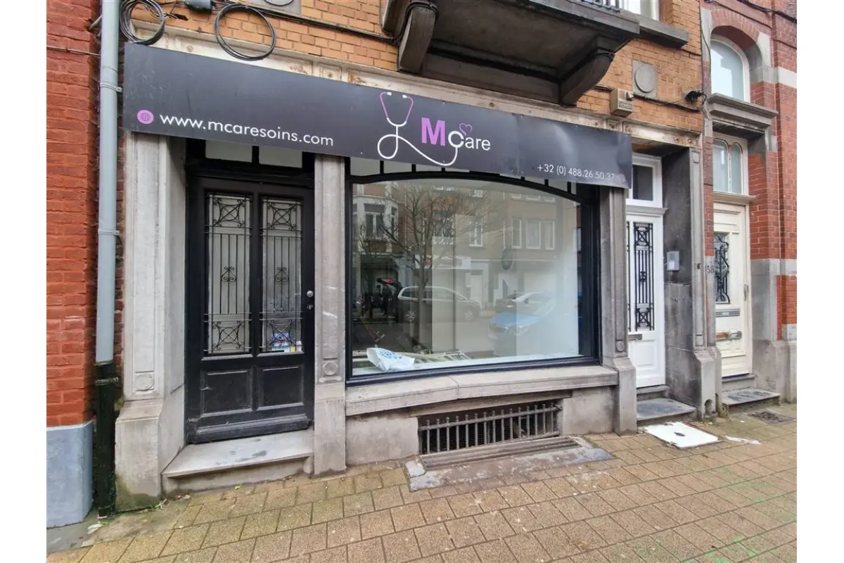 Commerce à louer à Schaerbeek 1030 900.00€  chambres 65.00m² - annonce 665557