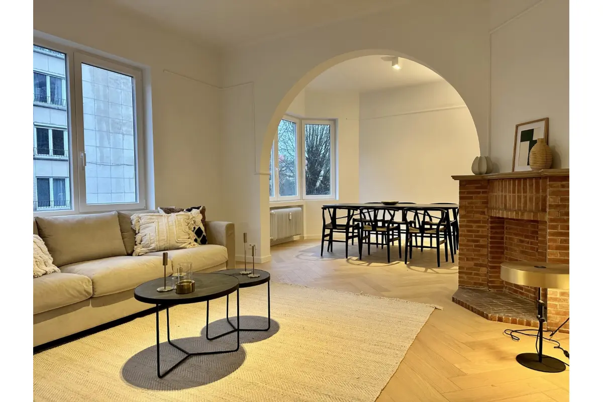 Appartement te  koop in Brussel 1000 557000.00€ 2 slaapkamers 97.00m² - Zoekertje 665851