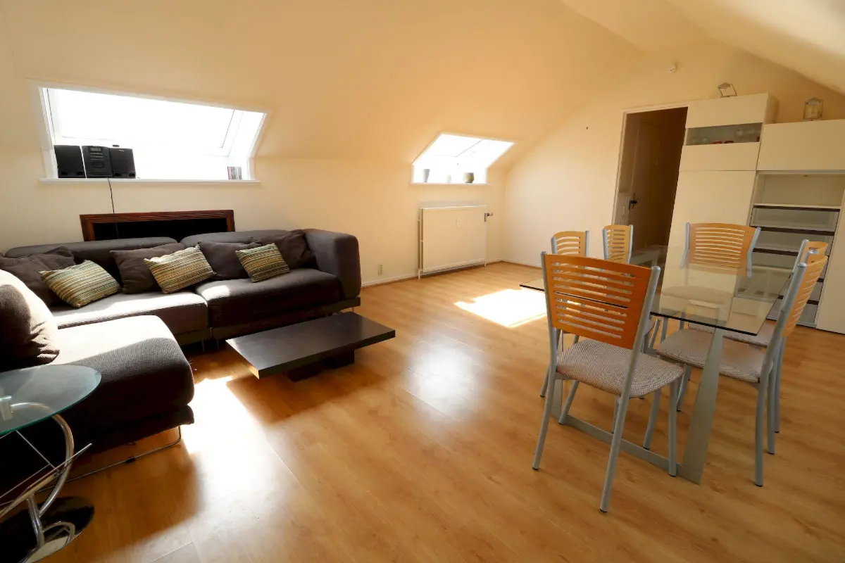 Appartement à louer à Woluwe-Saint-Lambert 1200 950.00€ 1 chambres 66.00m² - annonce 665989