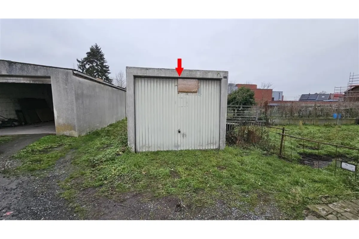 Parking & garage te  koop in Hornu 7301 10000.00€  slaapkamers m² - Zoekertje 665737