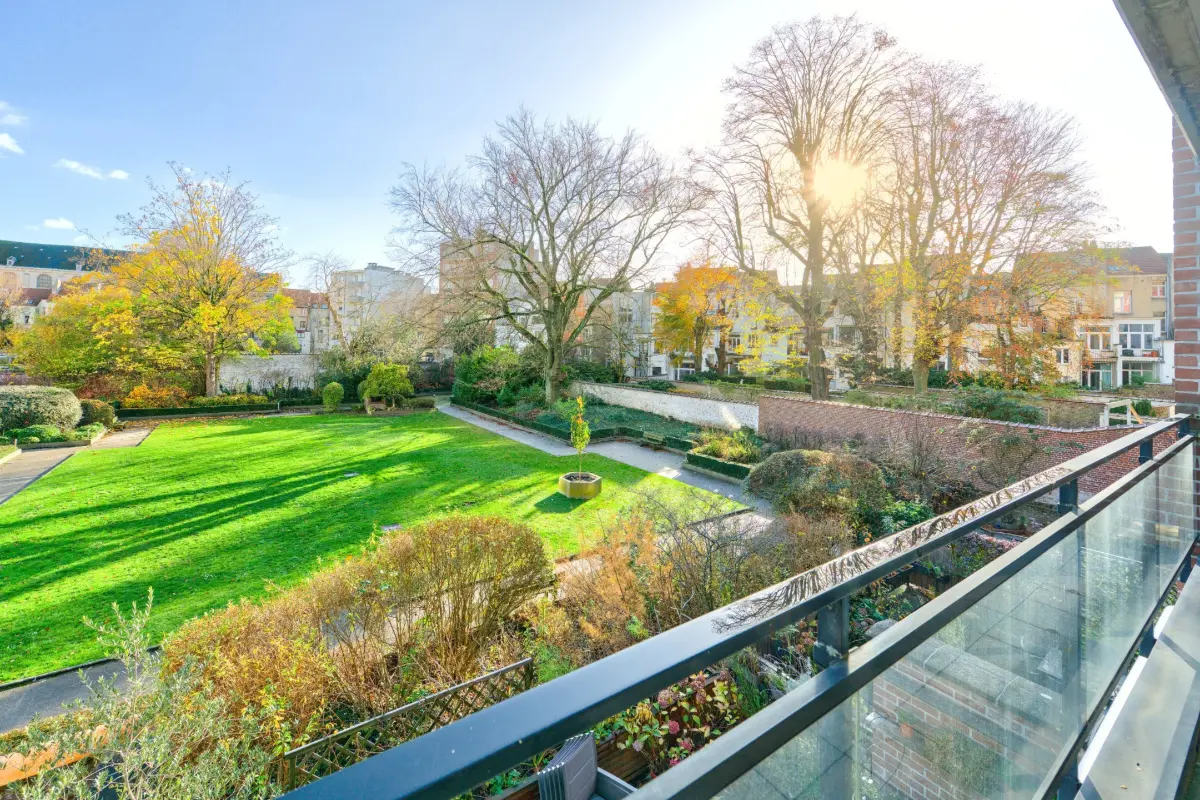 Appartement à louer à Saint-Gilles 1060 3250.00€ 3 chambres 170.00m² - annonce 666082