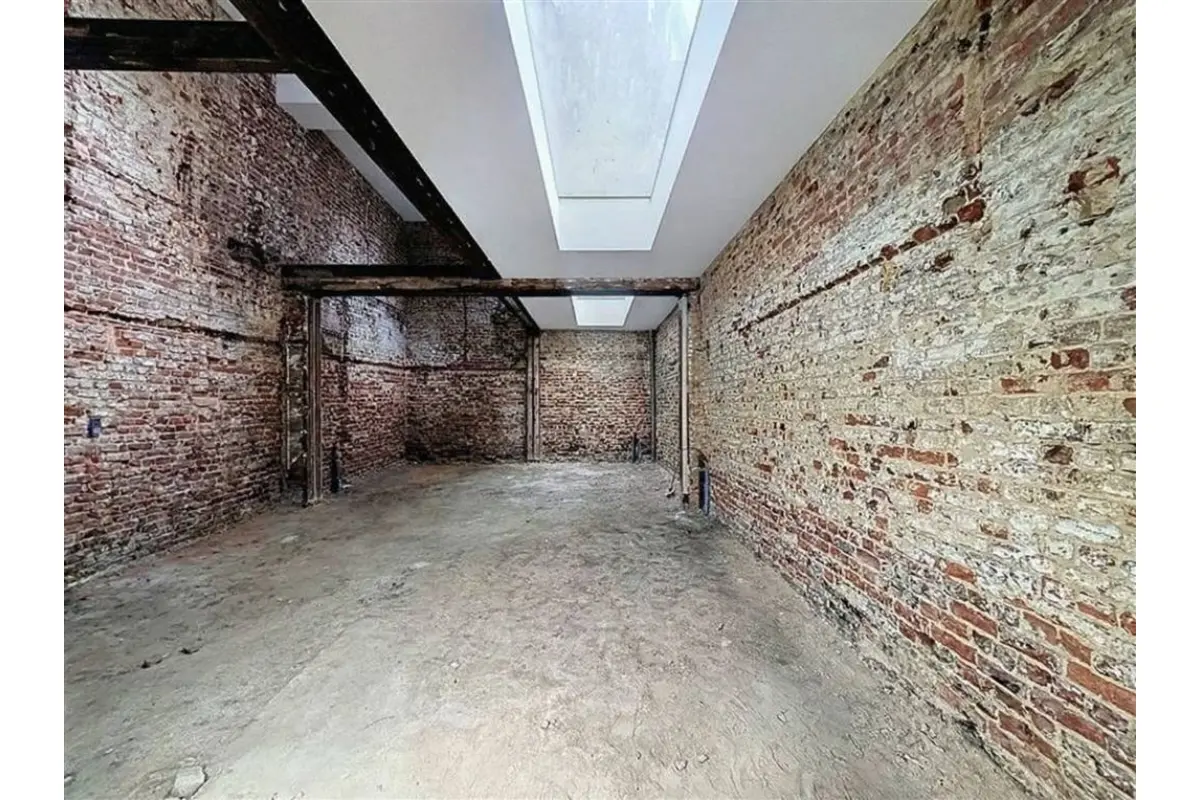 Handelszaak te  in Elsene 1050 3500.00€  slaapkamers m² - Zoekertje 665738