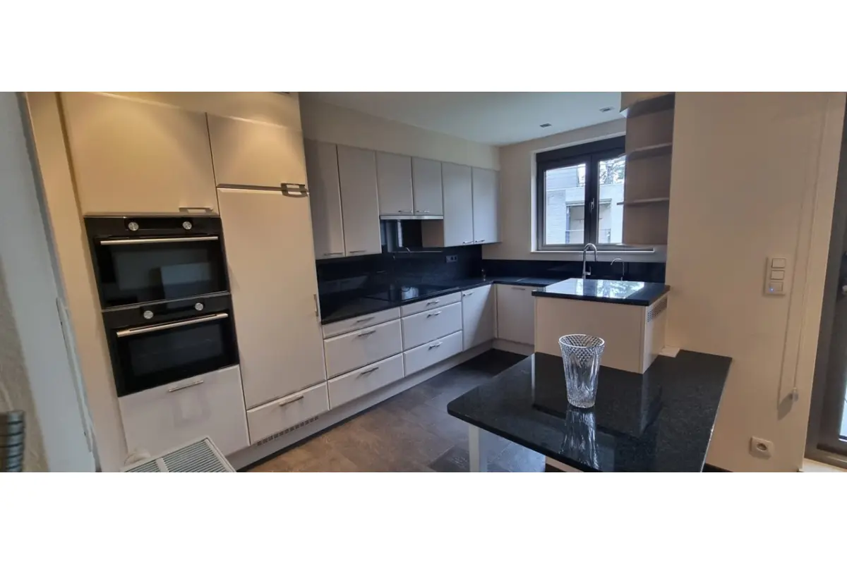 Appartement te  koop in Wommelgem 2160 395000.00€  slaapkamers 116.00m² - Zoekertje 665569