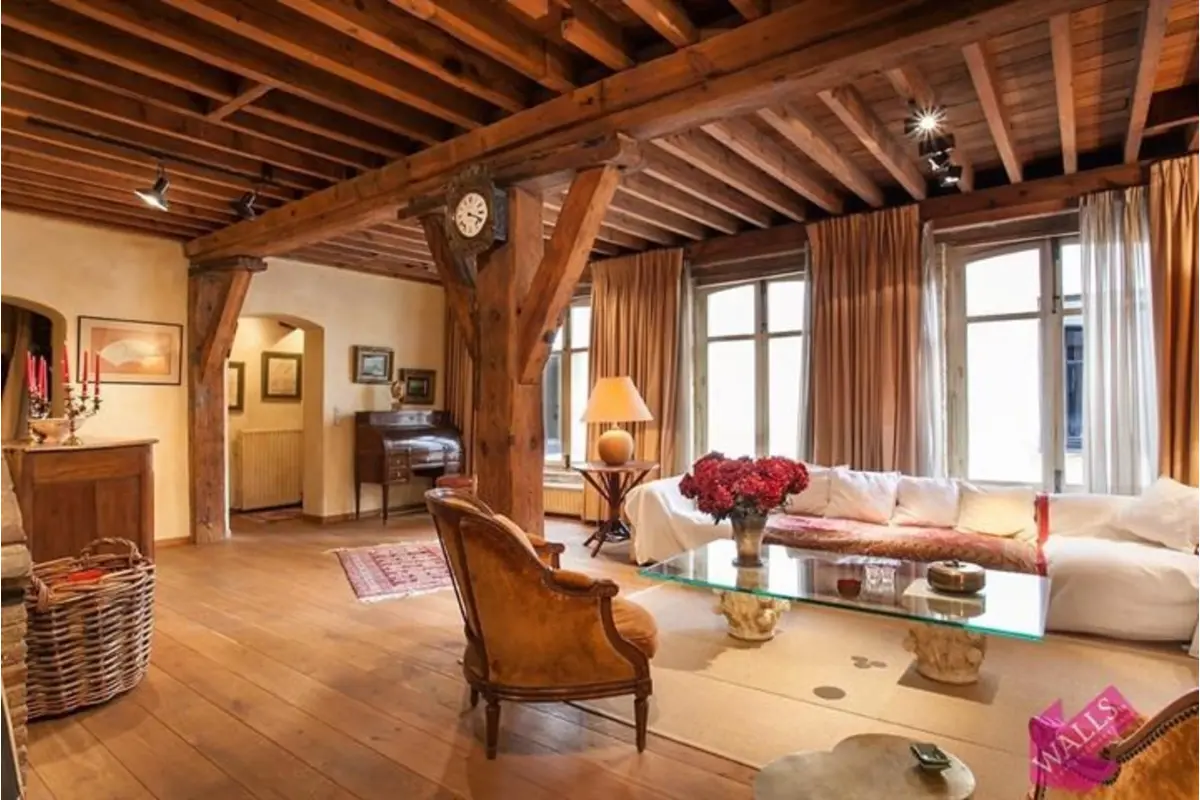 Duplex te  huur in Antwerpen 2000 1500.00€ 3 slaapkamers 200.00m² - Zoekertje 665930