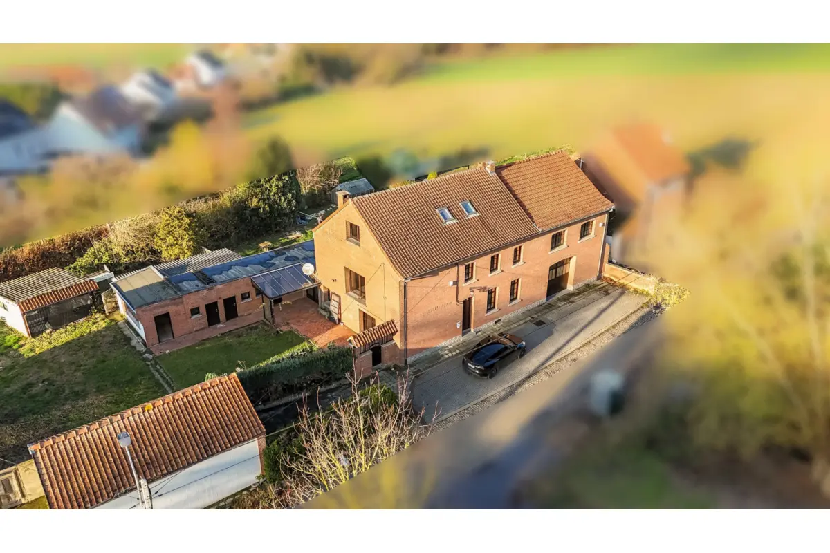 Villa à vendre à Grez-Doiceau 1390 495000.00€ 5 chambres 280.00m² - annonce 665885