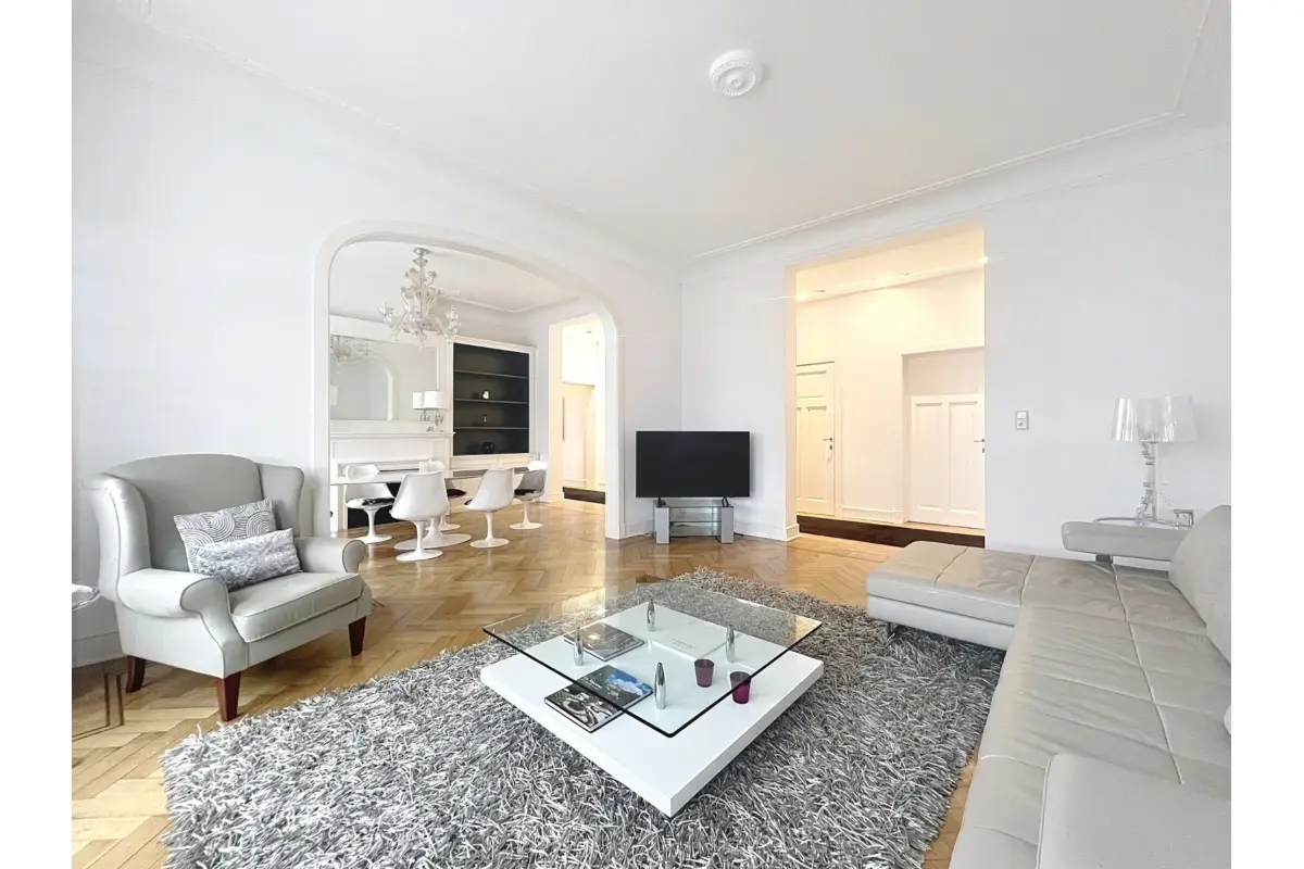 Appartement à louer à Woluwe-Saint-Lambert 1200 3400.00€ 2 chambres 170.00m² - annonce 667224