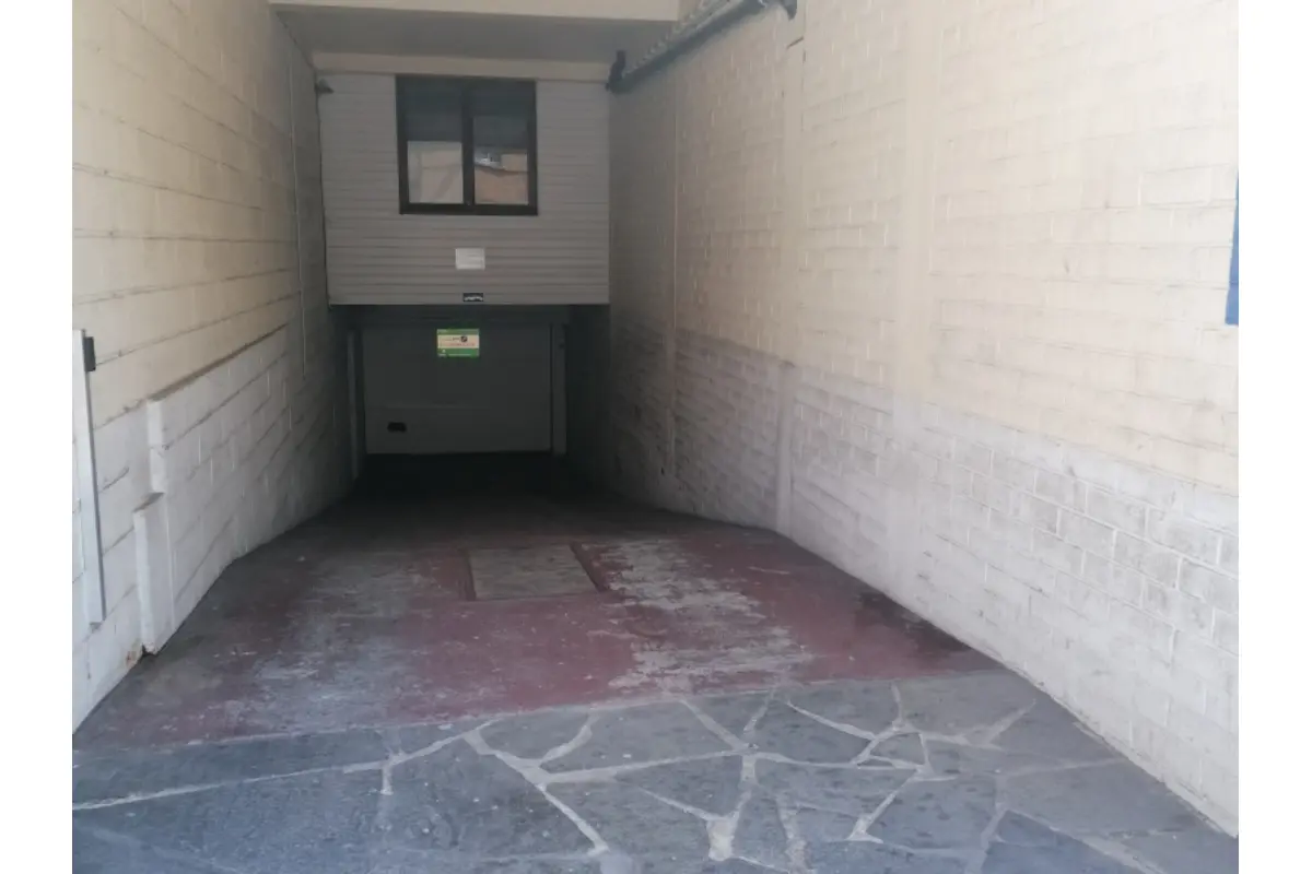 Parking te  huur in Evere 1140 89.00€  slaapkamers m² - Zoekertje 666765