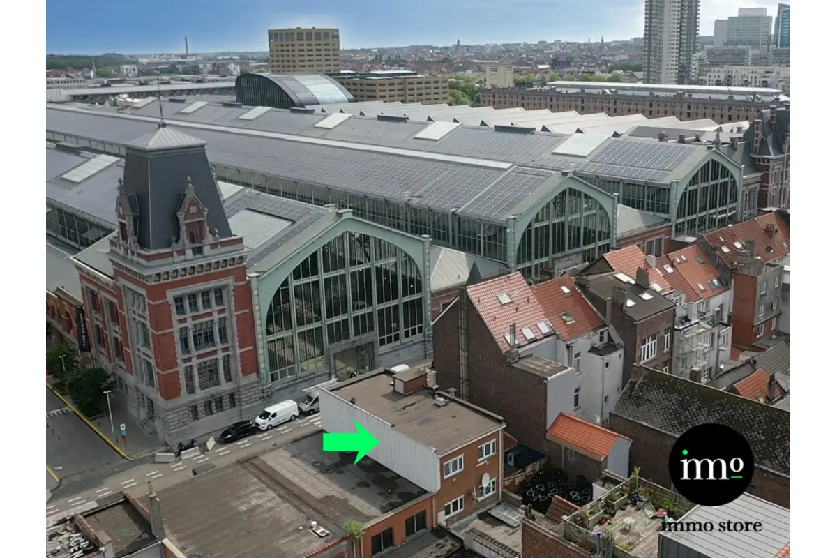 Appartementsgebouw te  koop in Sint-Jans-Molenbeek 1080 770000.00€ 6 slaapkamers 290.00m² - Zoekertje 667558