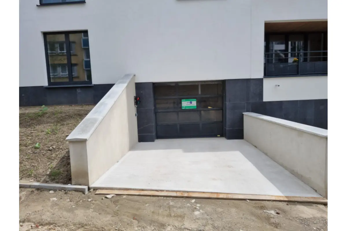 Parking te  huur in Vorst 1190 119.00€  slaapkamers m² - Zoekertje 666758