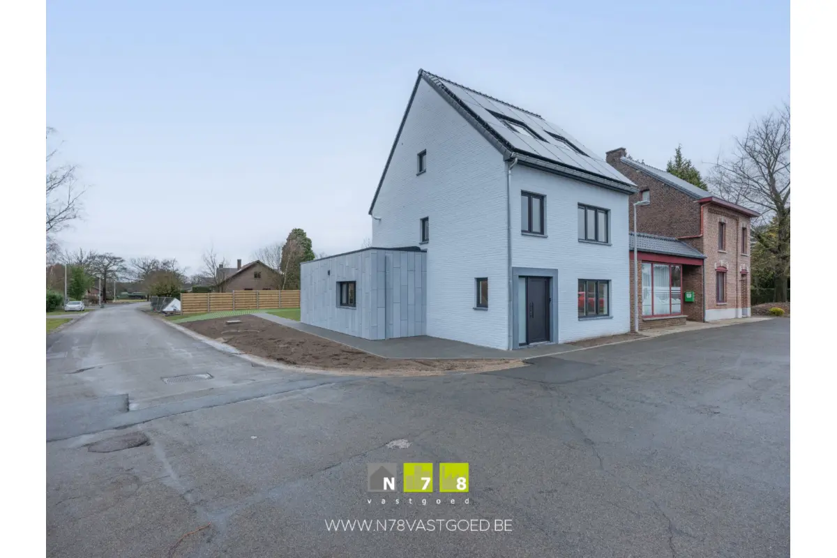 Maison à vendre à As 3665 525000.00€ 5 chambres 148.00m² - annonce 666470