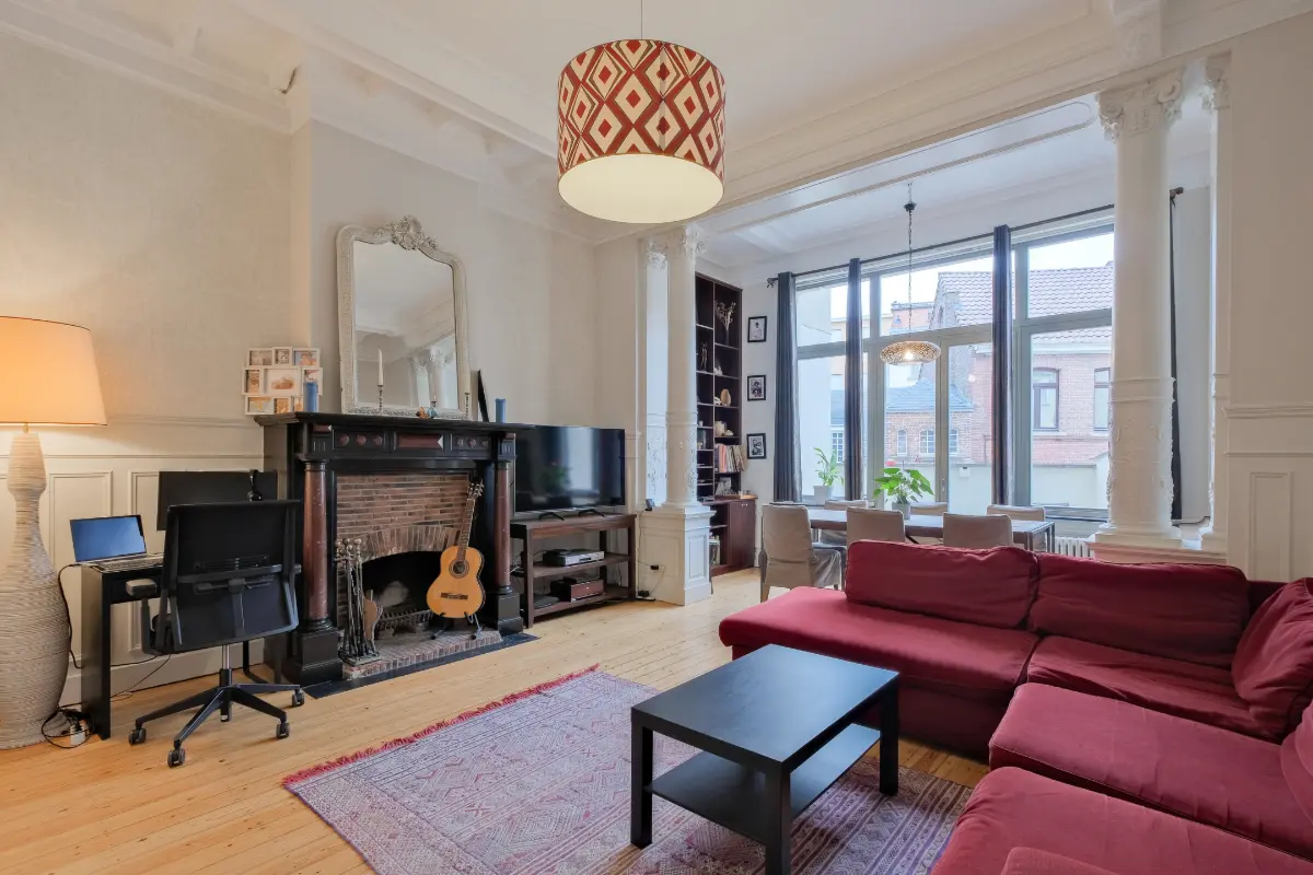 Huis te  koop in Brussel 1000 1095000.00€ 5 slaapkamers 380.00m² - Zoekertje 667175