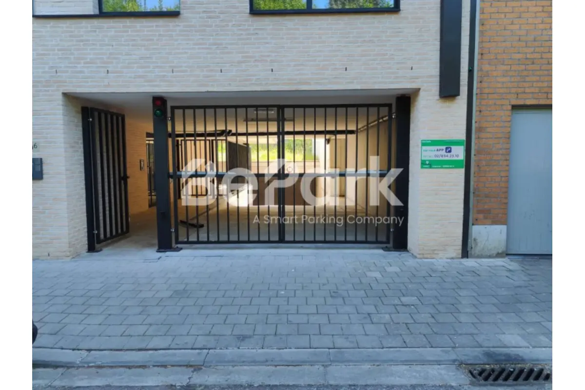 Parking / garage à louer à Laeken 1020 139.00€  chambres m² - annonce 666875
