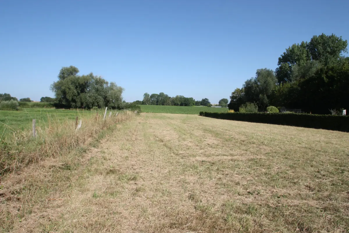 Terrain à vendre à Mont-Saint-André 1367 185000.00€  chambres m² - annonce 667611