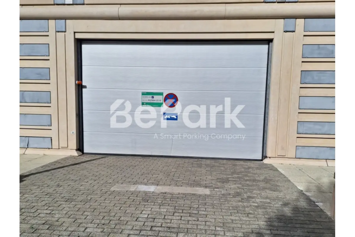 Parking te  huur in Etterbeek 1040 119.00€  slaapkamers m² - Zoekertje 666820