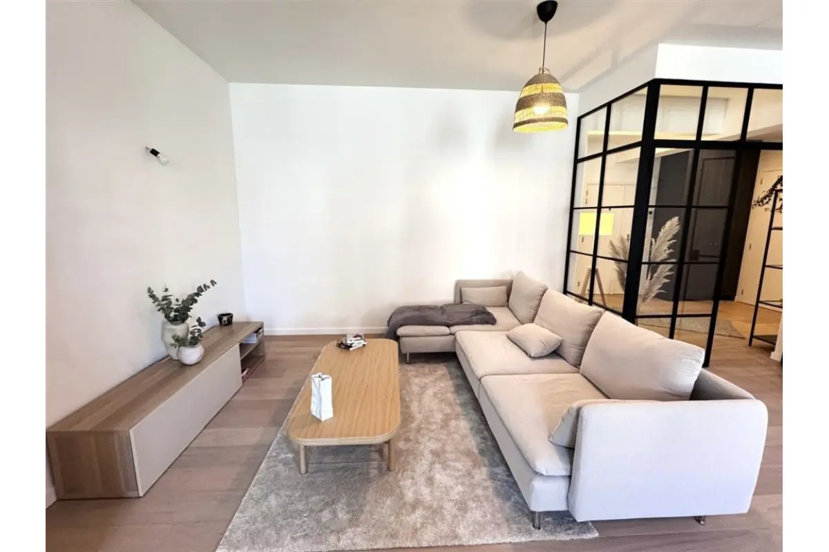 Appartement te  in Elsene 1050 2150.00€ 2 slaapkamers 134.00m² - Zoekertje 667147