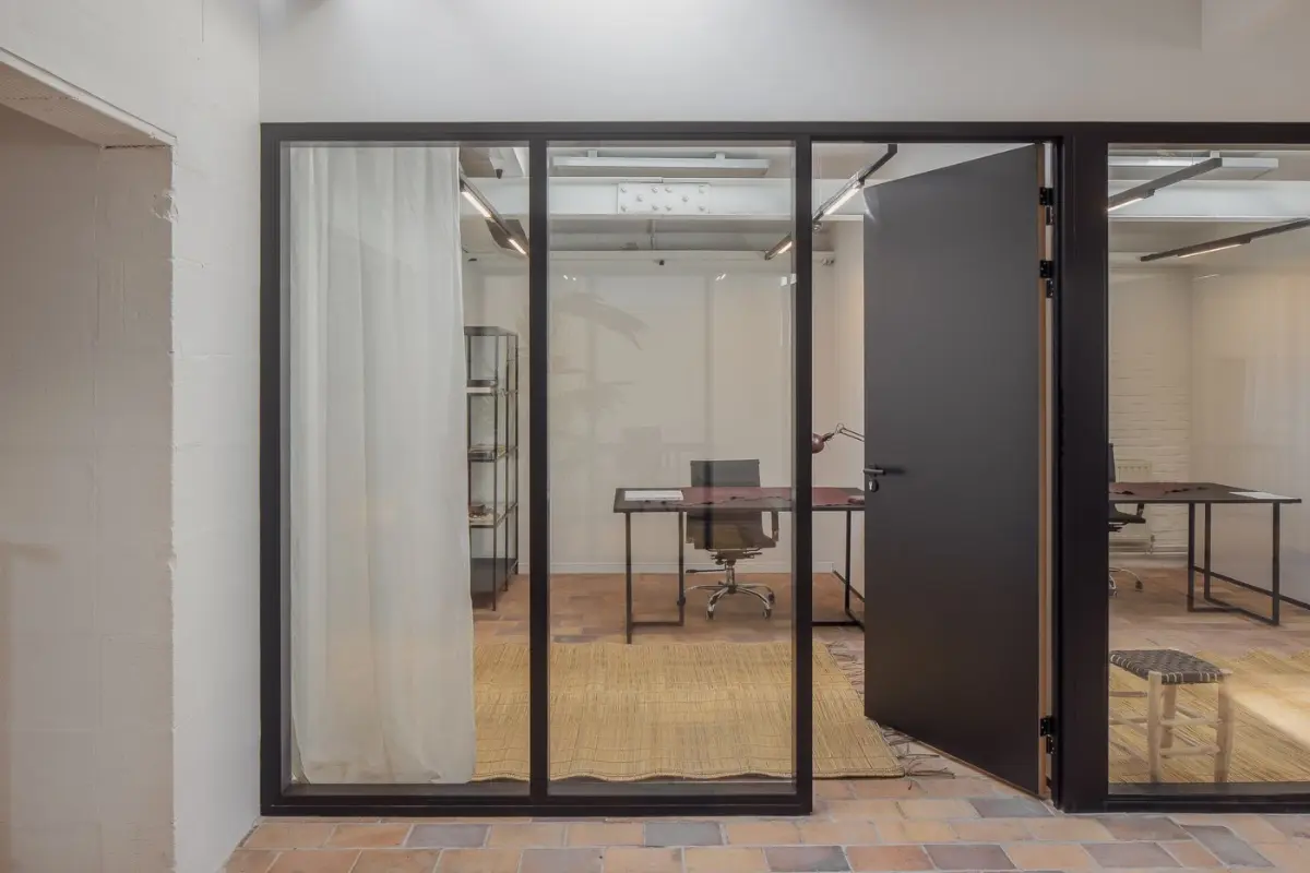 Handelszaak te  huur in Gent 9000 3600.00€  slaapkamers 108.00m² - Zoekertje 666967