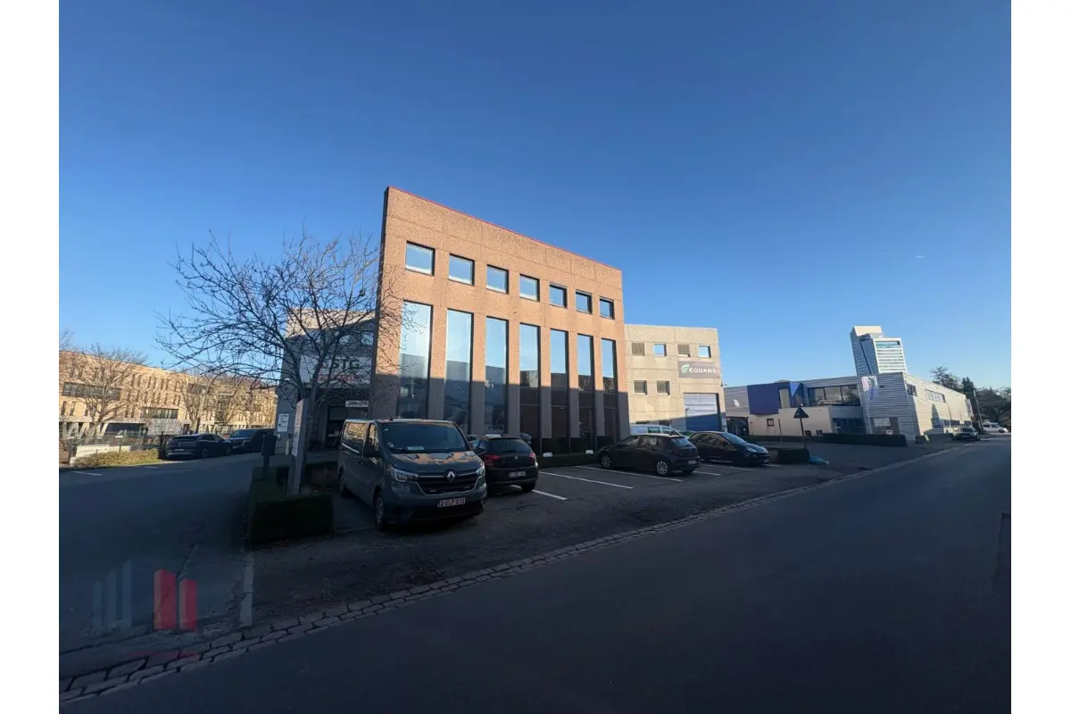 Handelszaak te  huur in Sint-Denijs-Westrem 9051 2869.00€  slaapkamers 255.00m² - Zoekertje 666950