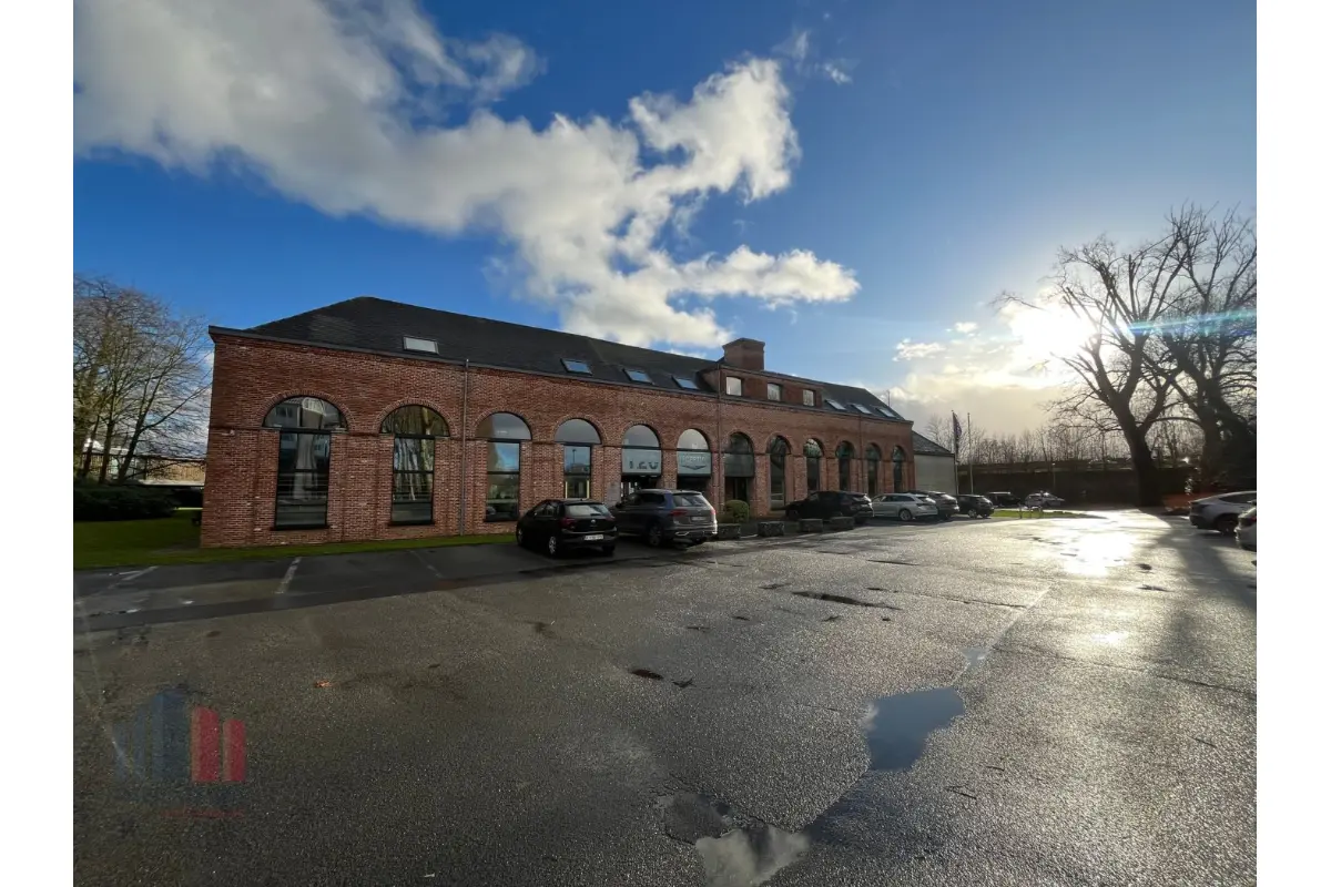 Handelszaak te  huur in Merelbeke 9820 1728.00€  slaapkamers 52.00m² - Zoekertje 666969