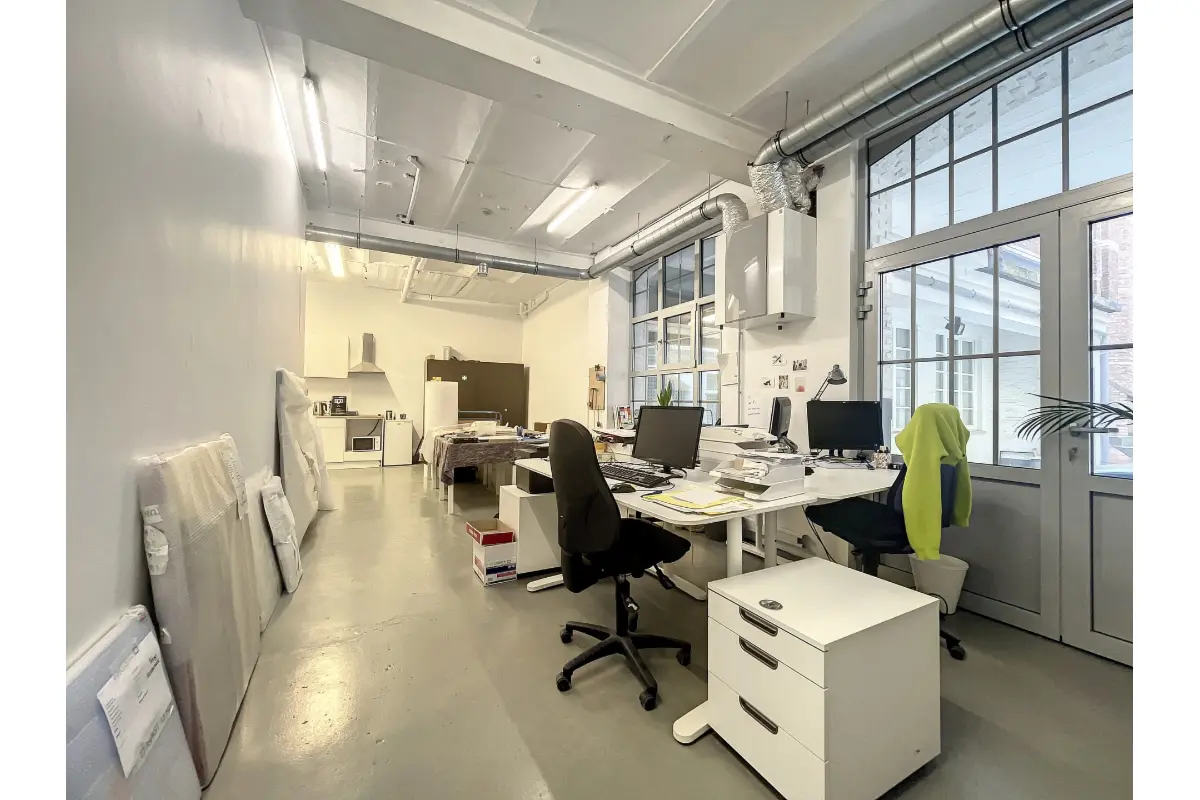 Handelszaak te  huur in Brussel 1000 2500.00€  slaapkamers 600.00m² - Zoekertje 667763