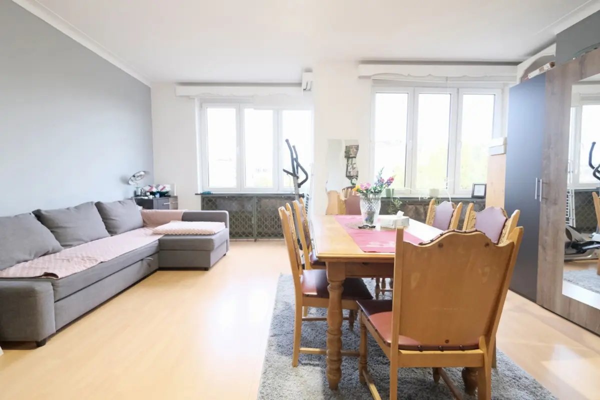 Appartement te  koop in Koekelberg 1081 199000.00€ 2 slaapkamers 87.00m² - Zoekertje 668403