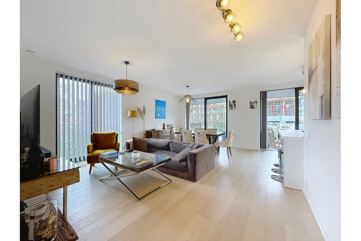 Appartement à louer à Uccle 1180 2600.00€ 3 chambres 127.00m² - annonce 668065