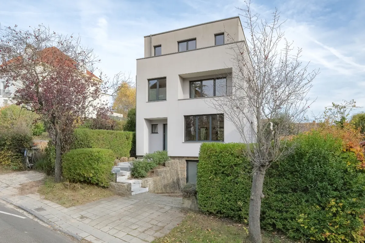 Huis te  koop in Watermaal-Bosvoorde 1170 1345000.00€ 4 slaapkamers 240.00m² - Zoekertje 668205