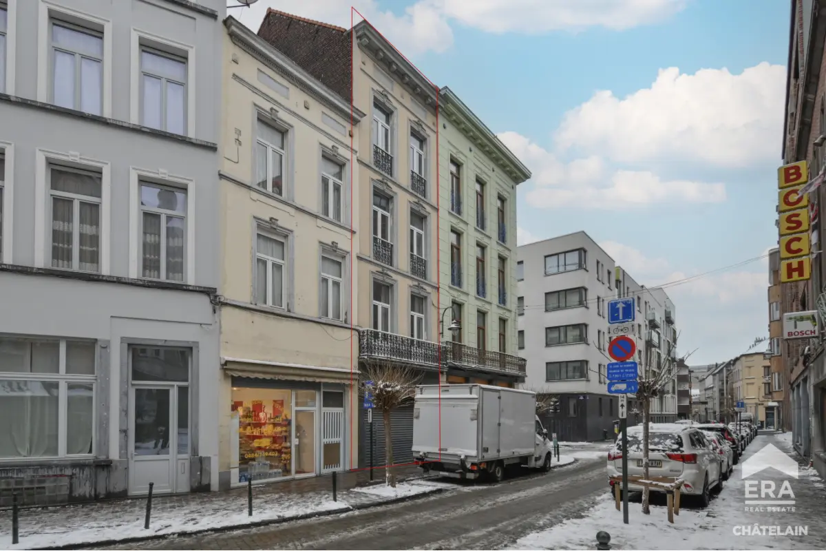 Autre à vendre à Bruxelles 1000 640000.00€ 5 chambres 218.00m² - annonce 668575