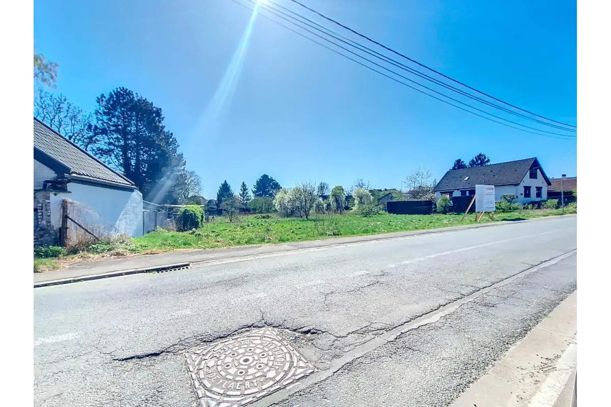 Grond te  koop in Waver 1300 240000.00€  slaapkamers m² - Zoekertje 667958