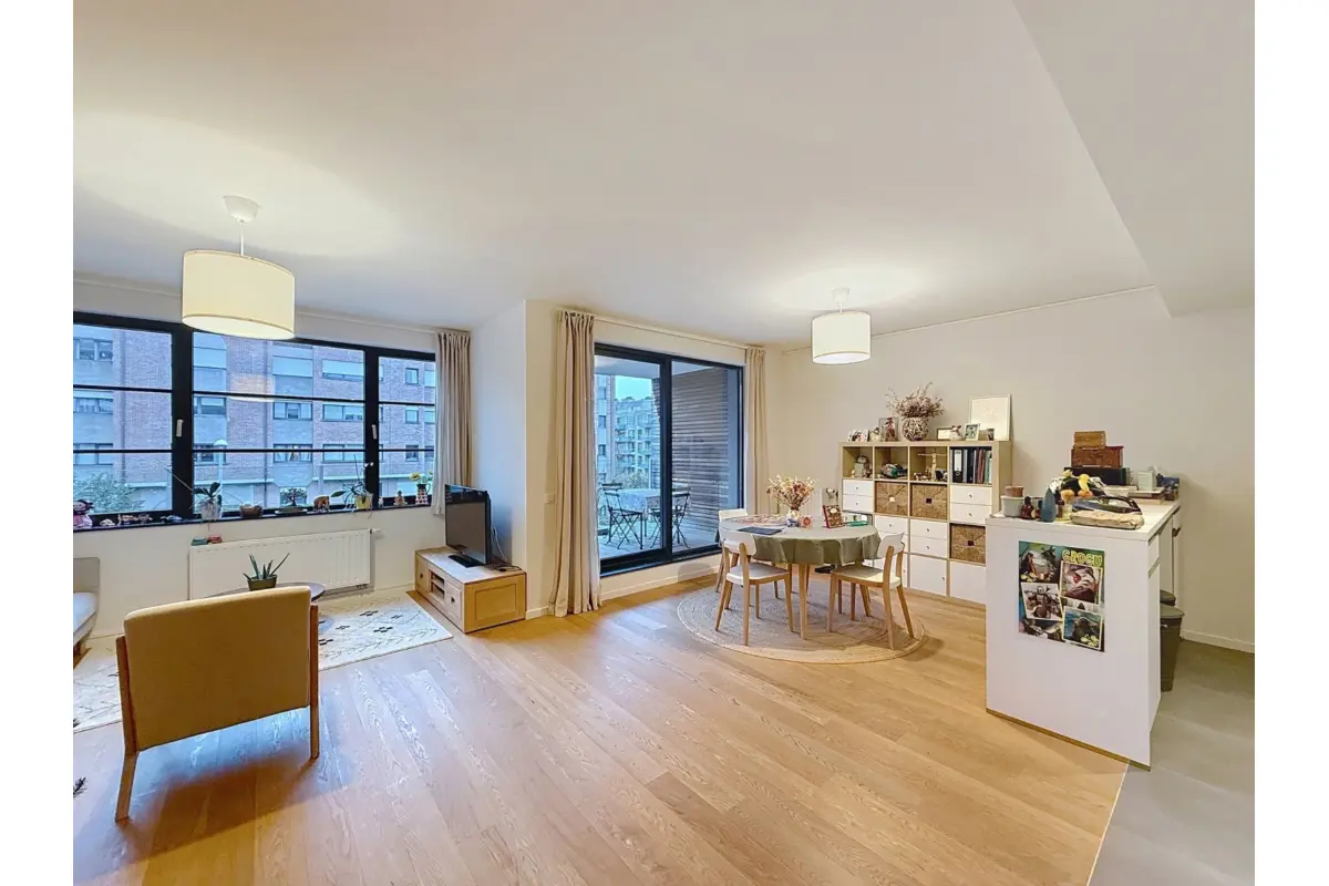 Appartement te  huur in Sint-Pieters-Woluwe 1150 1650.00€ 2 slaapkamers 96.00m² - Zoekertje 668236