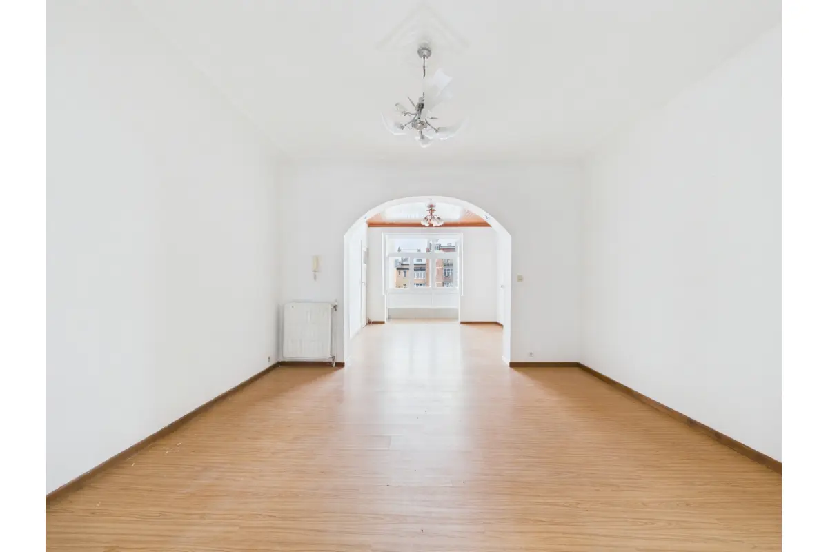 Appartement te  in Schaarbeek 1030 1300.00€ 2 slaapkamers 84.00m² - Zoekertje 667956