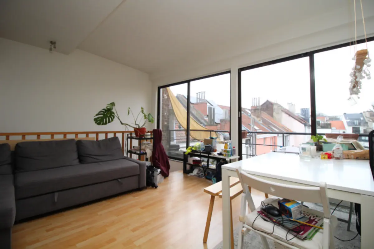Penthouse te  huur in Elsene 1050 950.00€ 1 slaapkamers 50.00m² - Zoekertje 668457