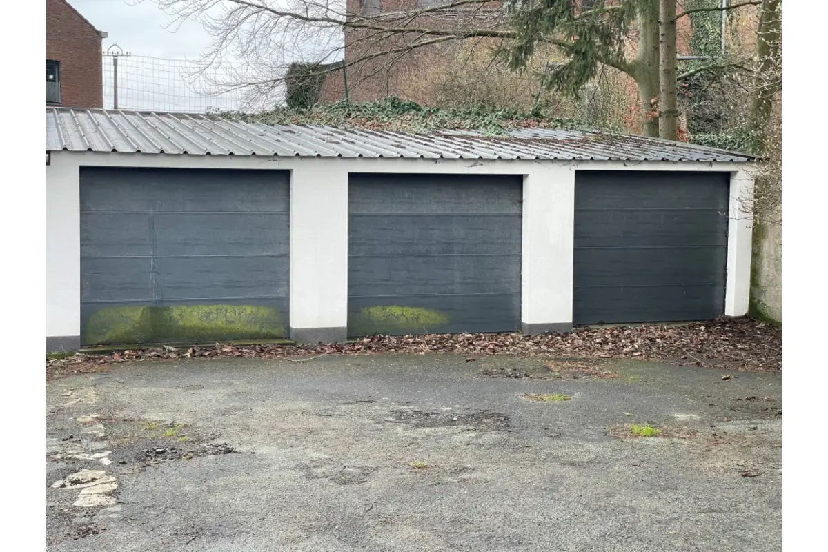 Parking & garage te  koop in Lens 7870 27500.00€  slaapkamers m² - Zoekertje 668206