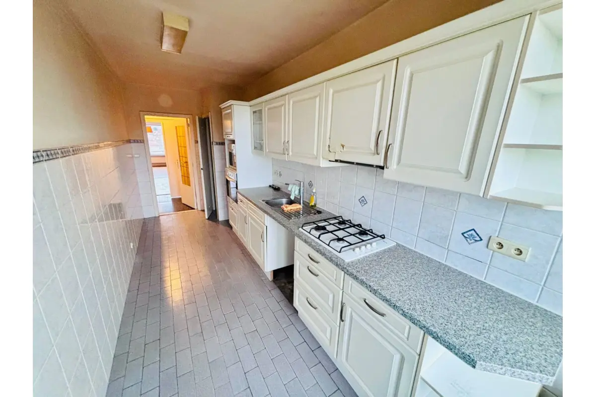 Appartement te  koop in Jette 1090 200000.00€ 2 slaapkamers 80.00m² - Zoekertje 668725