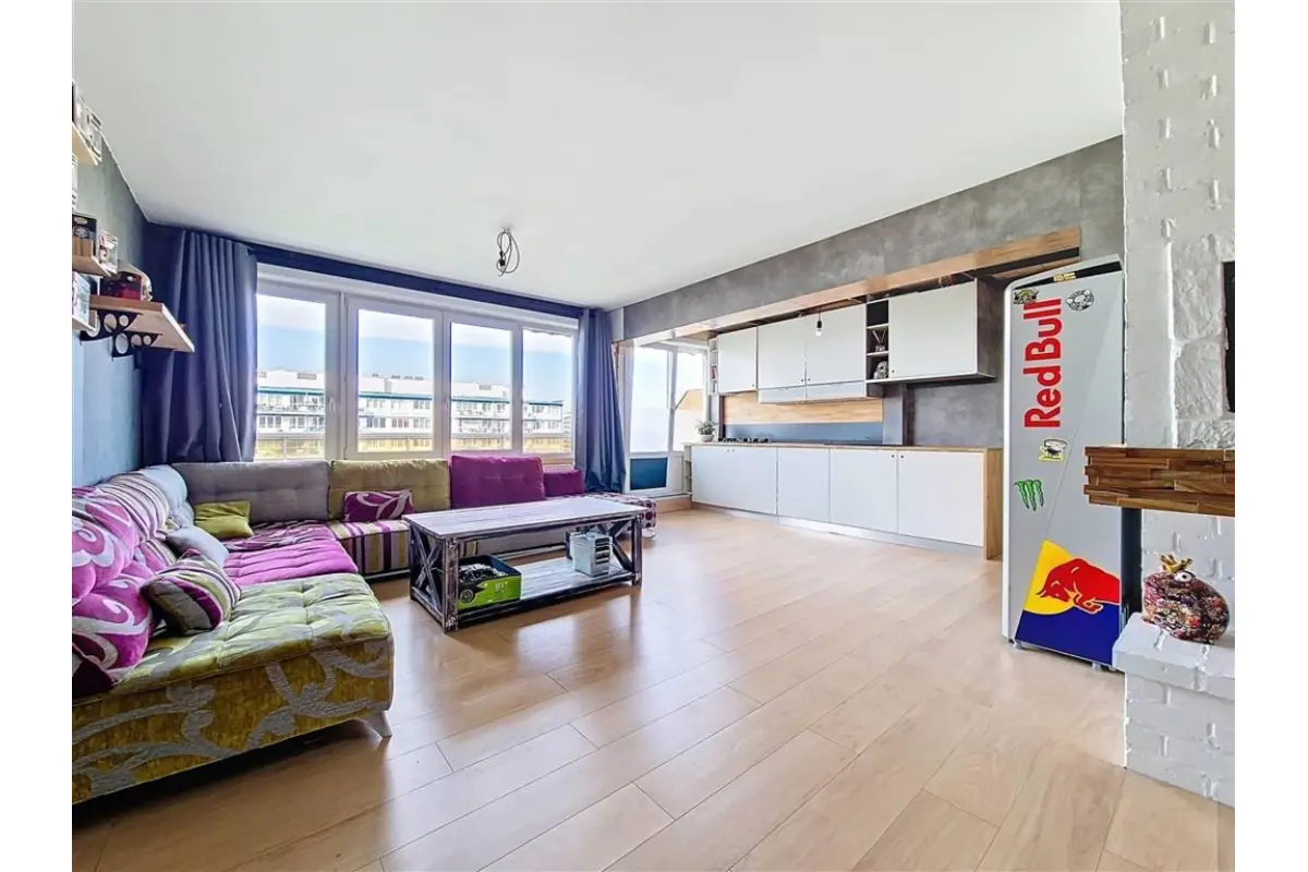 Appartement te  koop in Anderlecht 1070 129000.00€ 1 slaapkamers 60.00m² - Zoekertje 668708