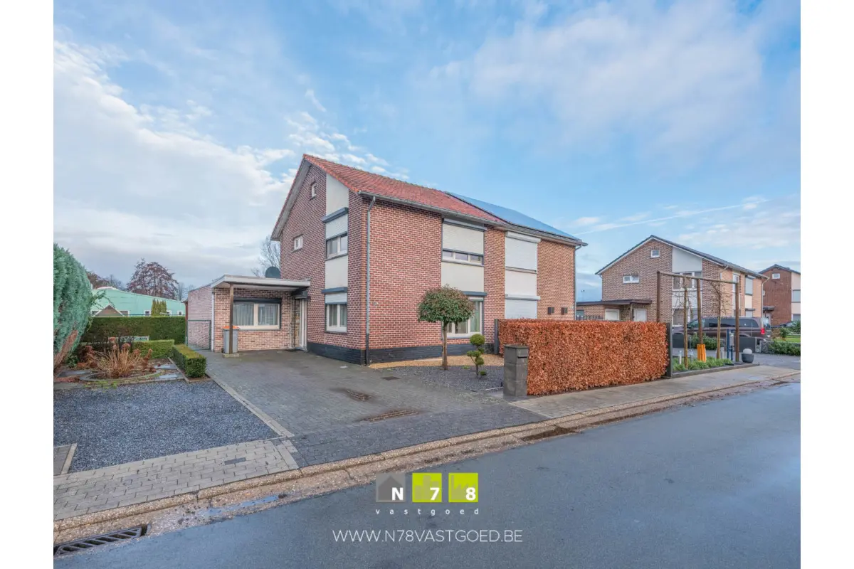 Maison à vendre à Dilsen-Stokkem 3650 359000.00€ 3 chambres 124.00m² - annonce 668654