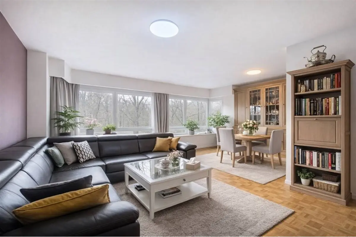 Appartement te  koop in Sint-Jans-Molenbeek 1080 225000.00€ 2 slaapkamers 80.00m² - Zoekertje 668728