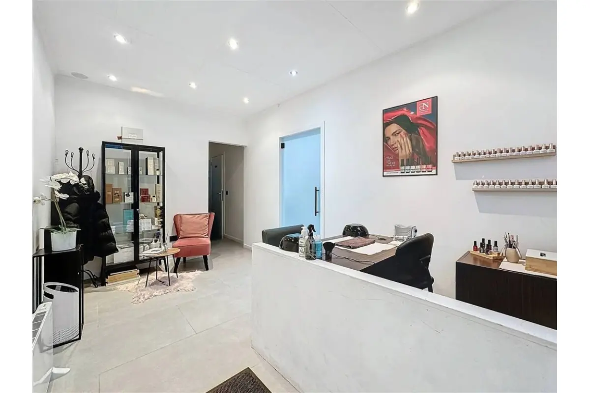 Commerce à vendre à Evere 1140 149000.00€  chambres 38.00m² - annonce 668744