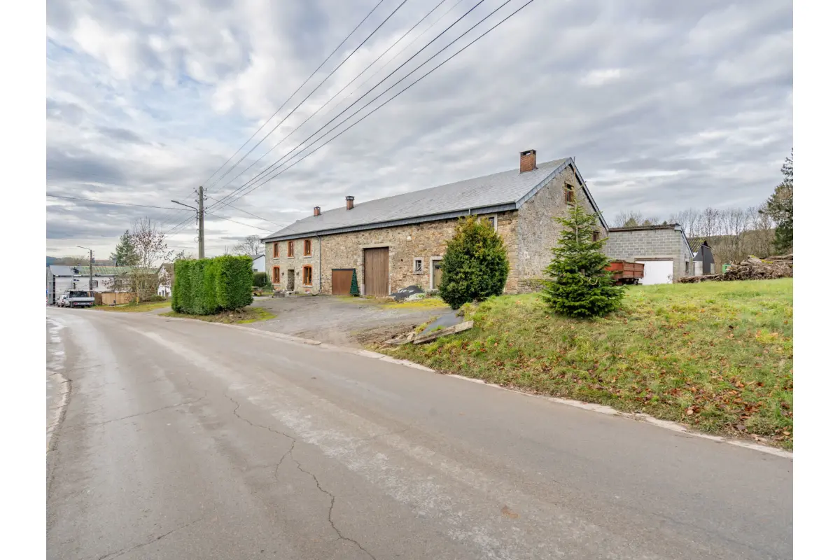 Maison à vendre à La Roche-en-Ardenne 6980 550000.00€ 6 chambres 600.00m² - annonce 668680