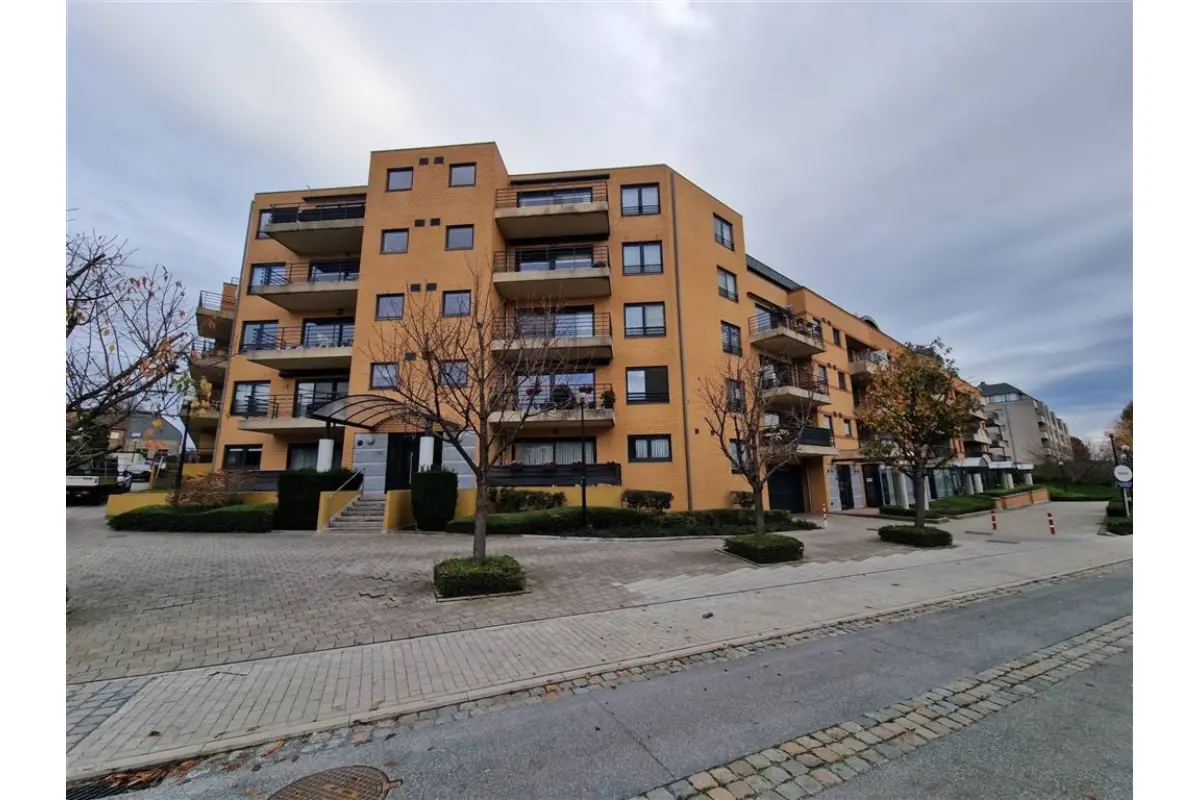 Commerce à vendre à Zaventem 1930 175000.00€  chambres 66.00m² - annonce 668683