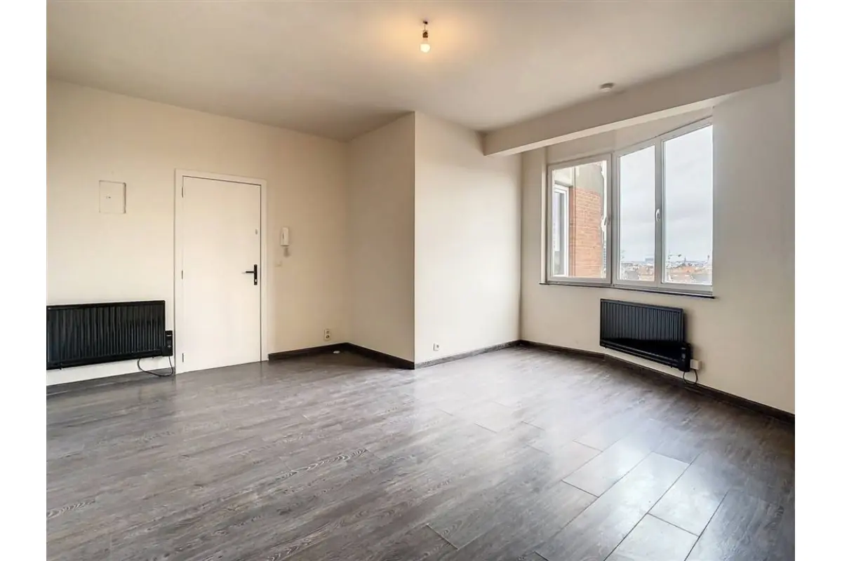 Appartement te  koop in Brussel 1000 129000.00€  slaapkamers 30.00m² - Zoekertje 668718