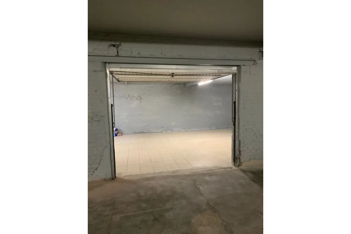 Parking & garage te  koop in Luik 4000 87000.00€  slaapkamers m² - Zoekertje 668916