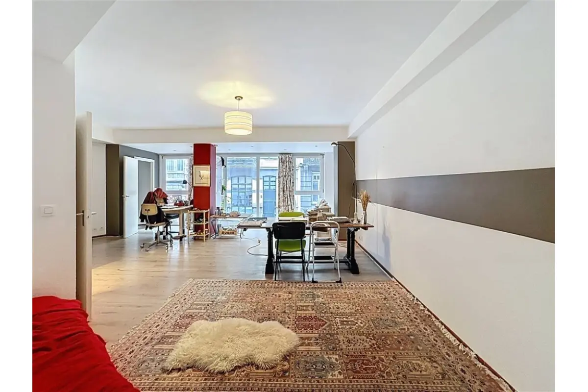 Appartement te  in Brussel 1000 950.00€ 1 slaapkamers 65.00m² - Zoekertje 670388
