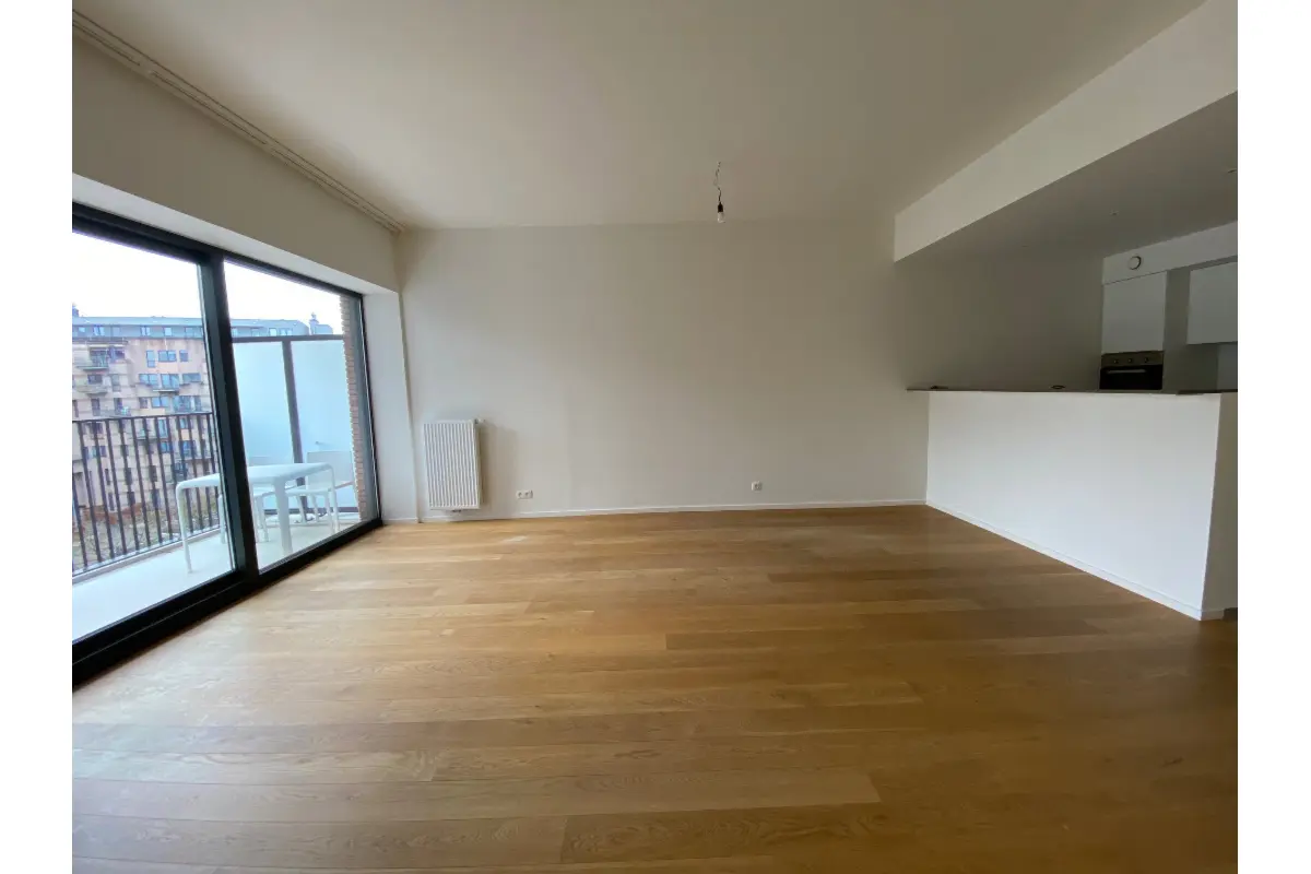 Appartement te  huur in Sint-Lambrechts-Woluwe 1200 1925.00€ 3 slaapkamers 129.30m² - Zoekertje 671095
