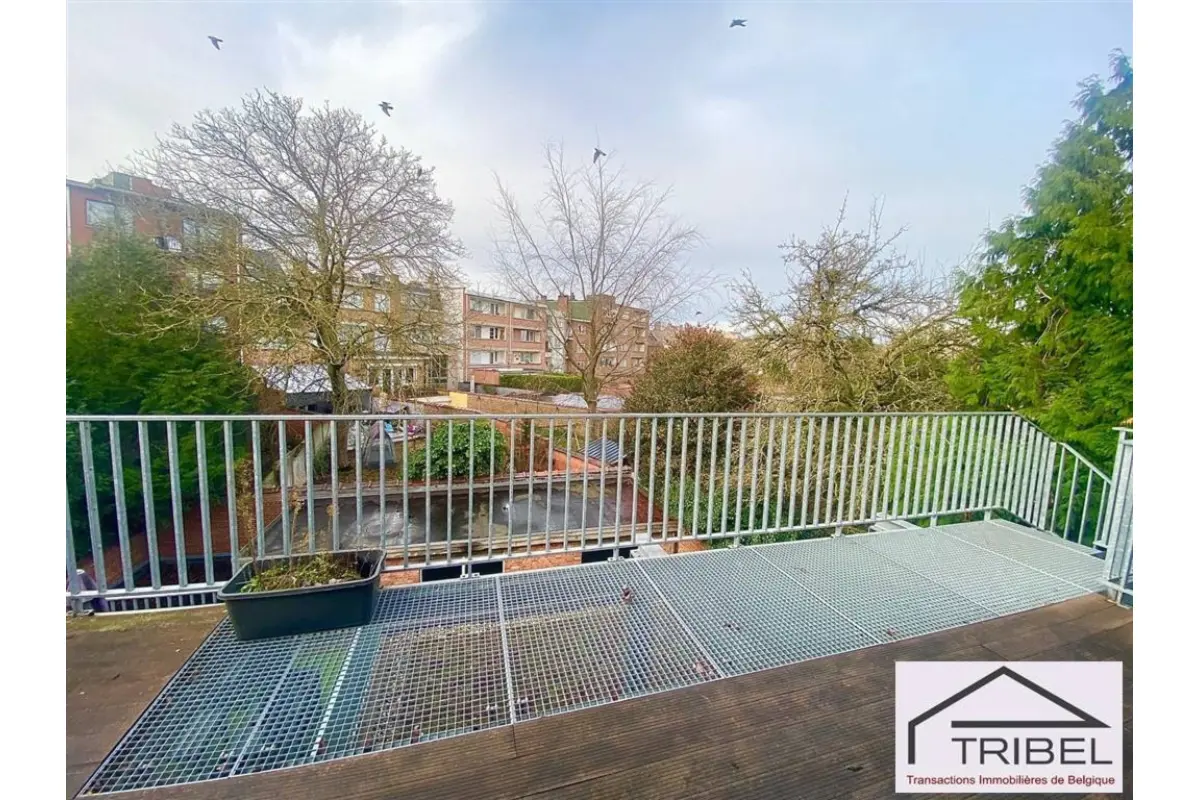 Appartement à louer à Berchem-Sainte-Agathe 1082 970.00€ 1 chambres 71.00m² - annonce 671150