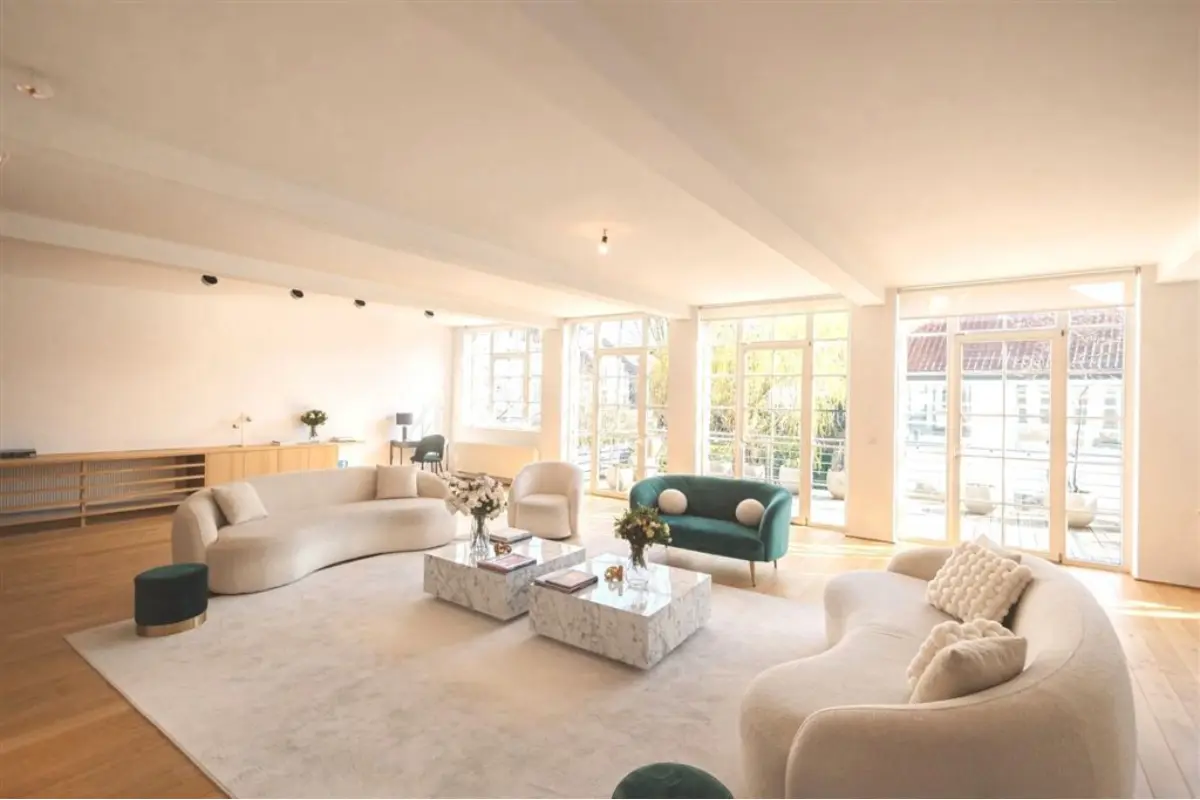 Appartement à louer à Ixelles 1050 5000.00€ 3 chambres 365.00m² - annonce 670925