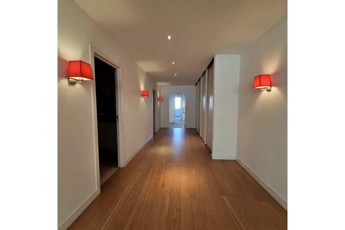 Commerce à vendre à Etterbeek 1040 586500.00€  chambres 230.00m² - annonce 670118
