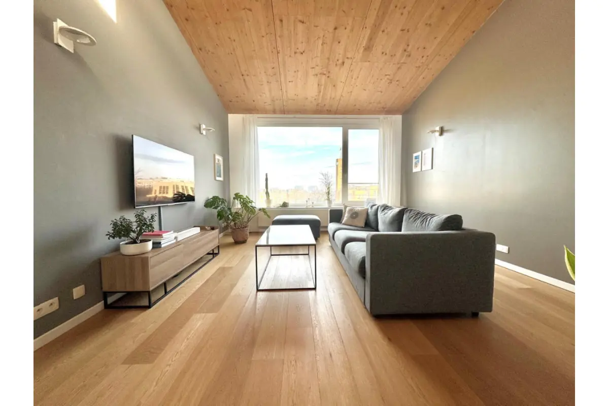 Appartement te  huur in Sint-Lambrechts-Woluwe 1200 1700.00€ 2 slaapkamers 116.00m² - Zoekertje 669942