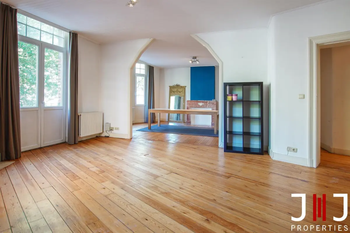 Appartement à vendre à Bruxelles 1000 350000.00€ 1 chambres 110.00m² - annonce 669795