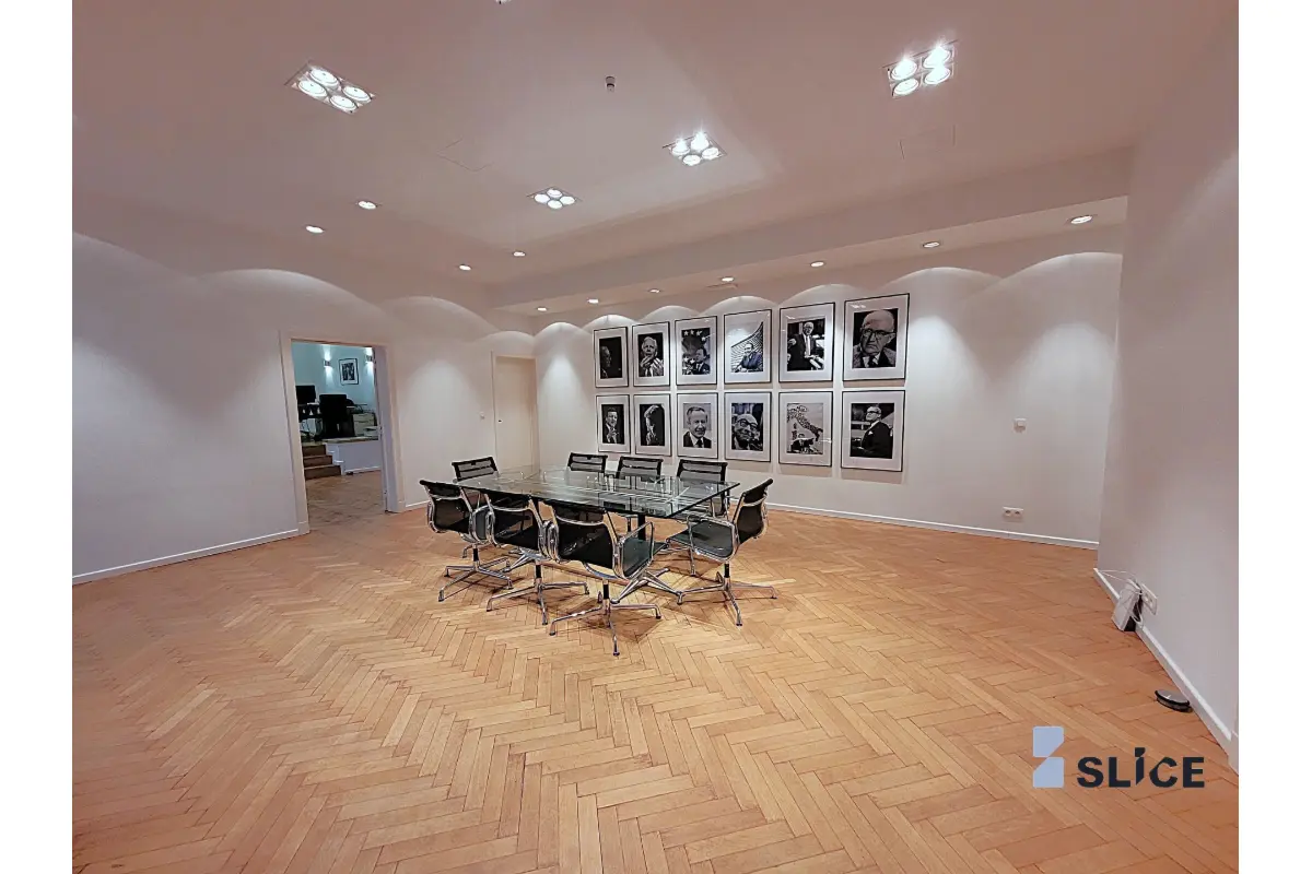 Handelszaak te  huur in Brussel 1000 1950.00€  slaapkamers 140.00m² - Zoekertje 669650